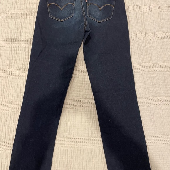 Levi's demi curve jeans - Picture 4 of 6